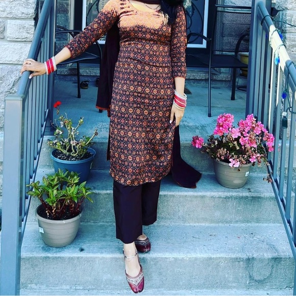 Beautiful Punjabi suit pure material. Different style and colours. - Picture 12 of 15